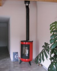 WAMSLER Metropolitan Poêle à bois WAMSLER Metropolitan 7kW + création de conduit de fumées double paroi isolé. Martres-Tolosane (31)