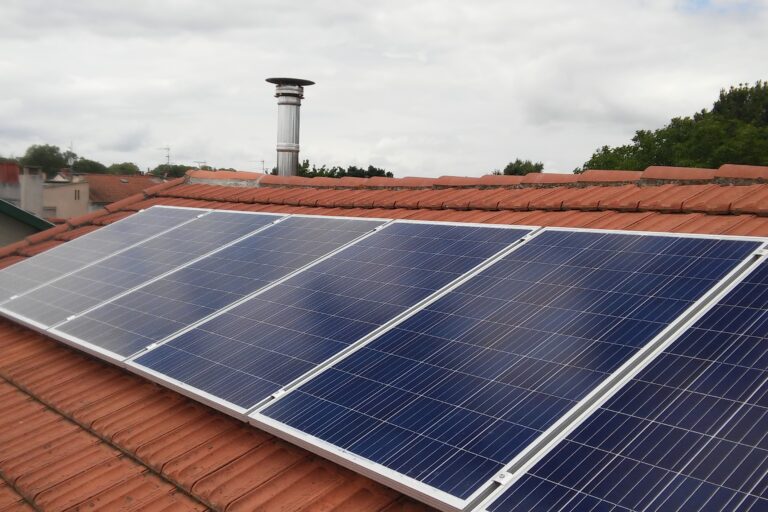 Installation photovoltaïque optimisée à Toulouse 31 modules ALLIANTZ AL250P