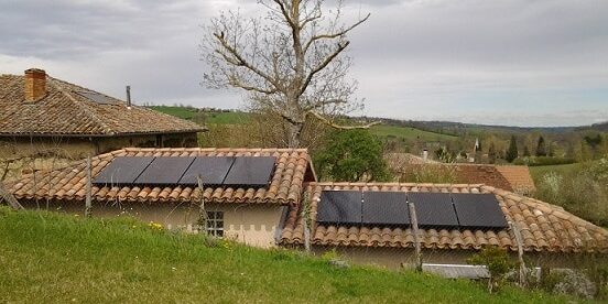 photovoltaïque_pour_pompe_piscine_par_Soleneo