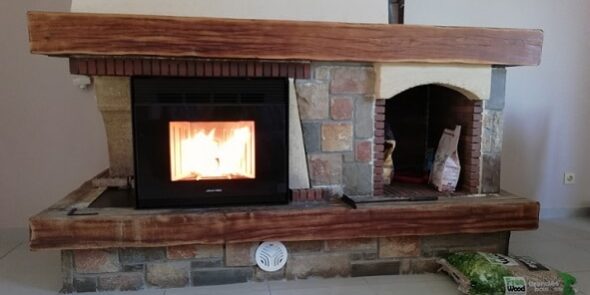 Insert_à_granulés_JOLLY_MEC_par_SOLENEO Insert à granulés JOLLY MEC installé par Solénéo