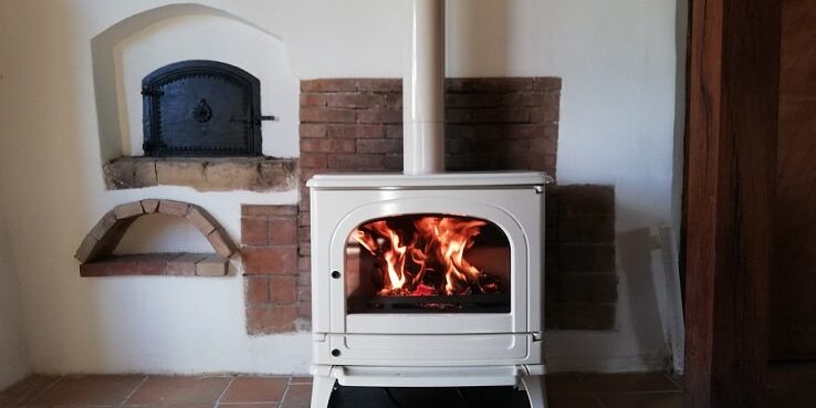 Poêle_en fonte_DRU_par_SOLENEO_1 Poêle_en fonte_DRU_par_SOLENEO_1