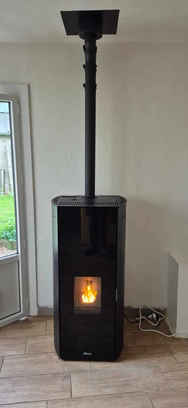 Poêle à granulés Fonte Flamme Mila 6 à Cassagne (31)